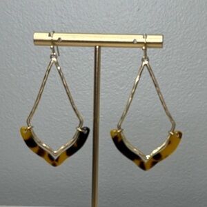 Boutique: Teardrop Tortoise & Hammered Gold Earrings New Gift Jewelry